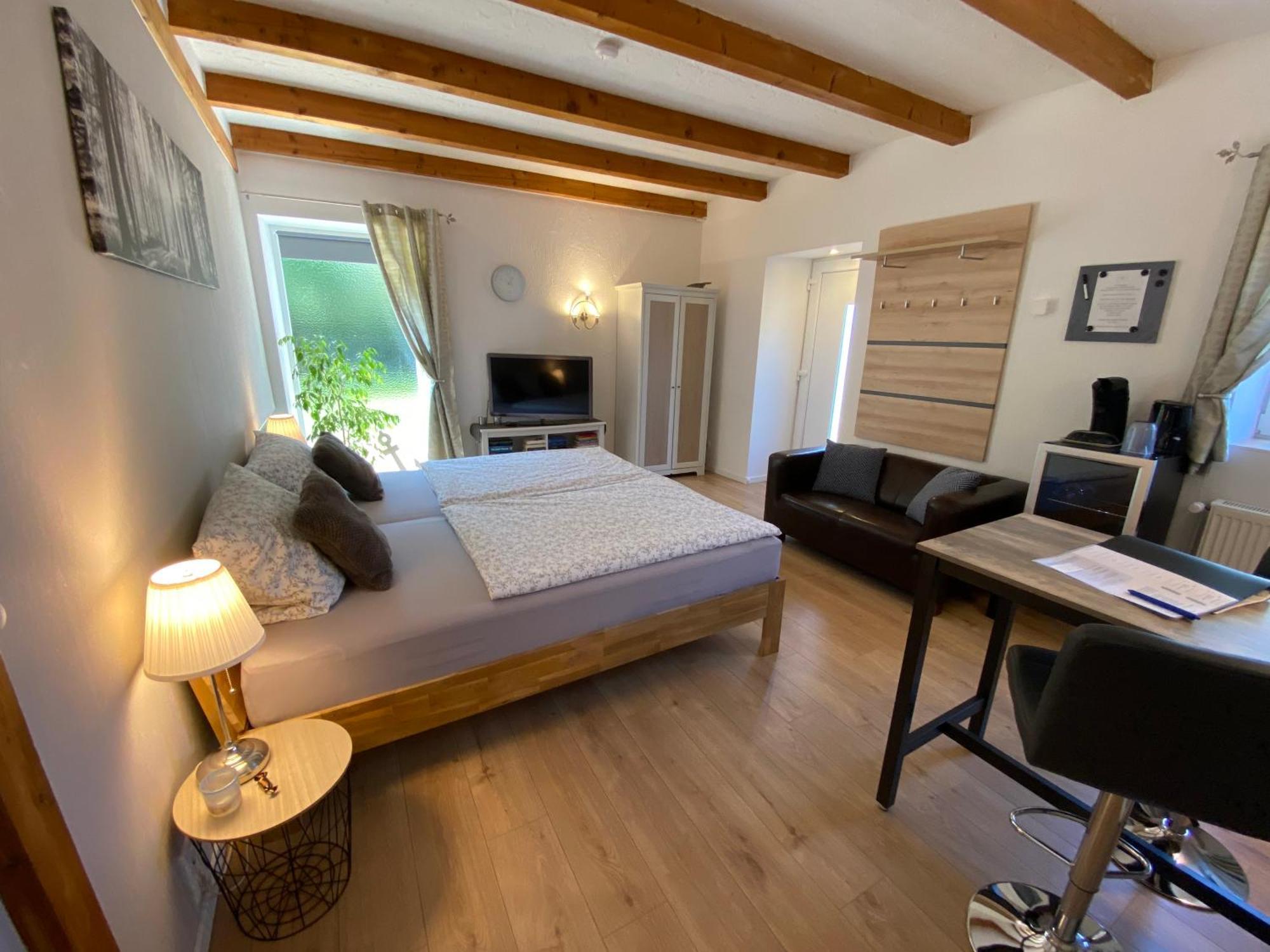Grosses Doppelzimmer Mit Eigenem Bad Und Kuehlschrank, Frisch Saniert Friedrichskoog Exteriér fotografie